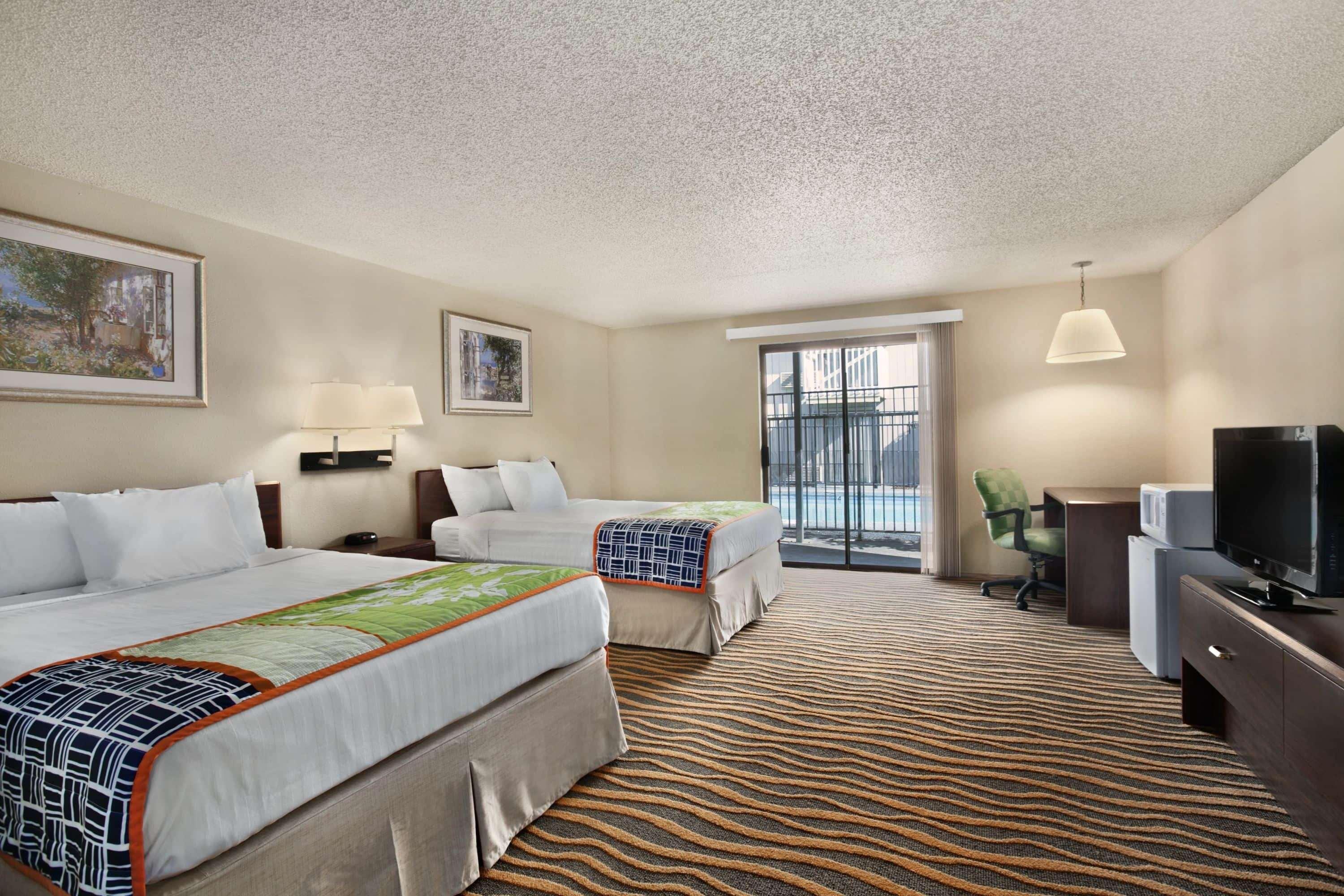 South Tacoma Suites Ngoại thất bức ảnh